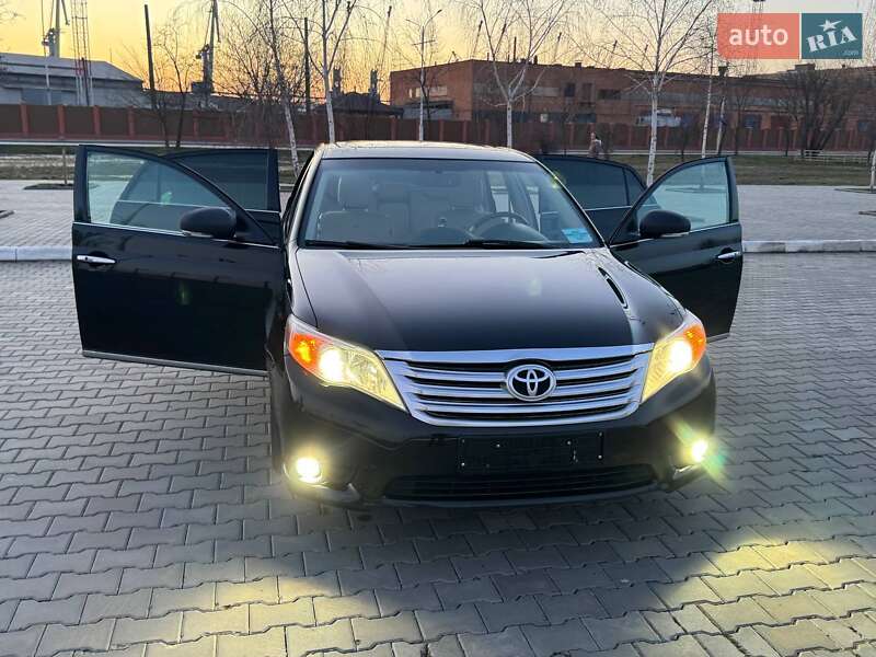 Седан Toyota Avalon 2011 в Измаиле фото 2 Седан Toyota Avalon 2011 в Измаиле