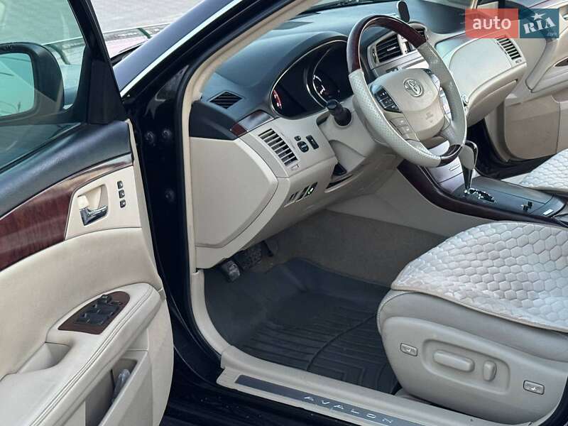 Седан Toyota Avalon 2011 в Измаиле фото 8 Седан Toyota Avalon 2011 в Измаиле