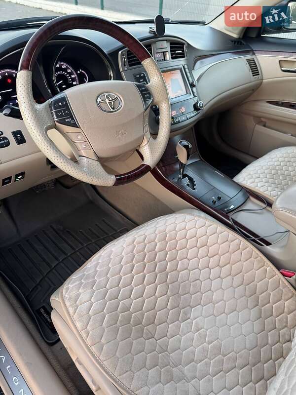 Седан Toyota Avalon 2011 в Измаиле фото 39 Седан Toyota Avalon 2011 в Измаиле