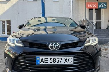 Седан Toyota Avalon 2016 в Києві