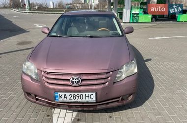 Седан Toyota Avalon 2007 в Киеве