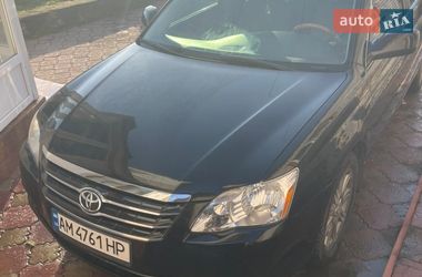 Седан Toyota Avalon 2006 в Кривому Озері