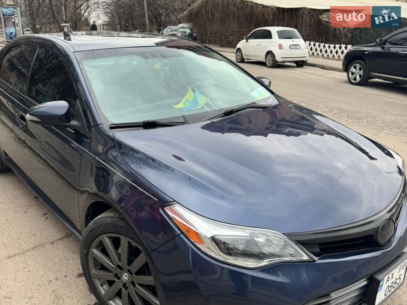 Седан Toyota Avalon 2014 в Харькове