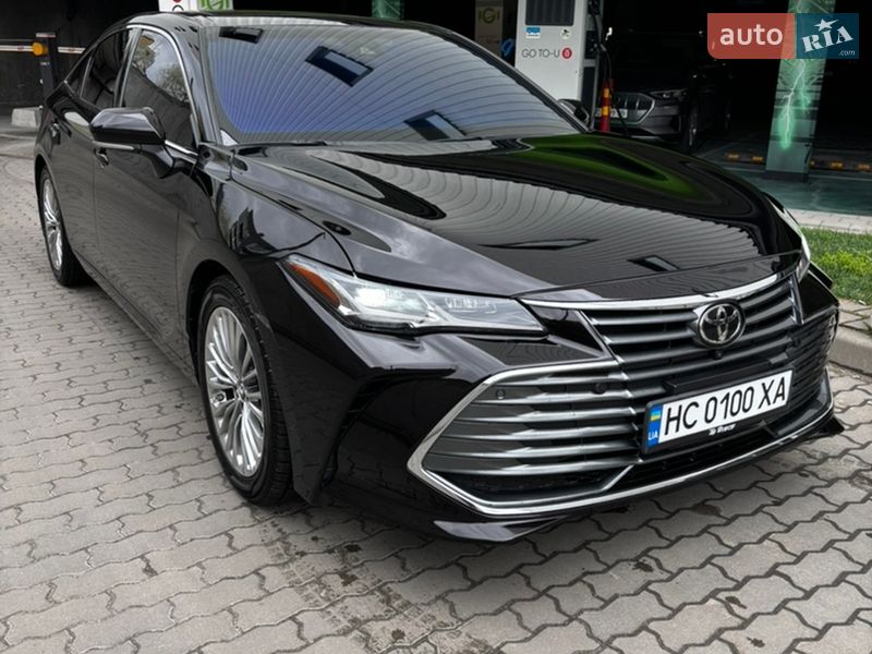 Toyota Avalon 2018