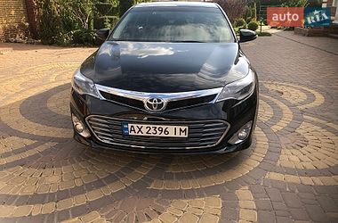 Седан Toyota Avalon 2014 в Харкові