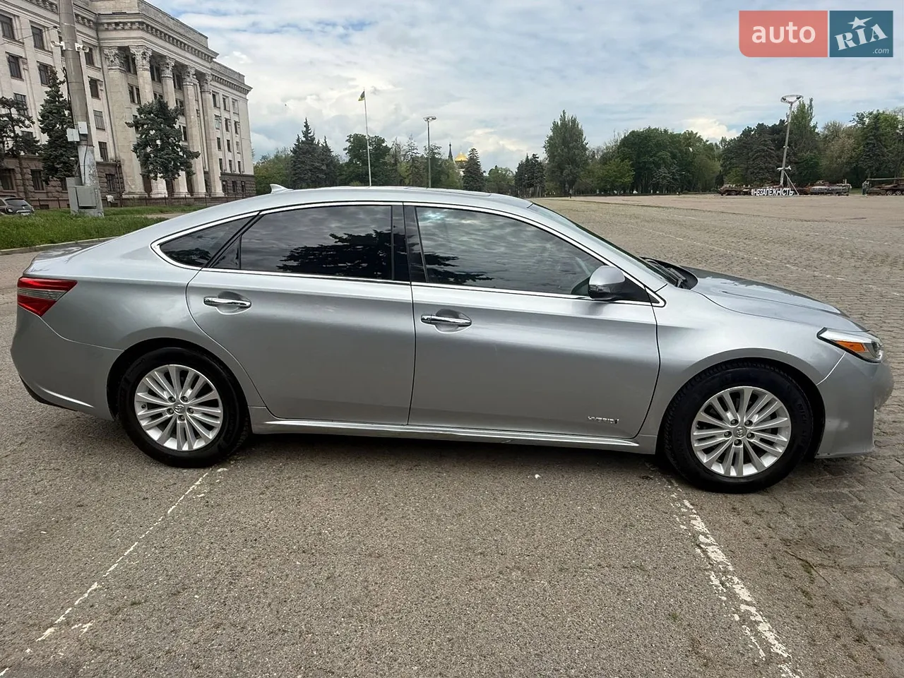 2014 Toyota Avalon - мініатюра 12