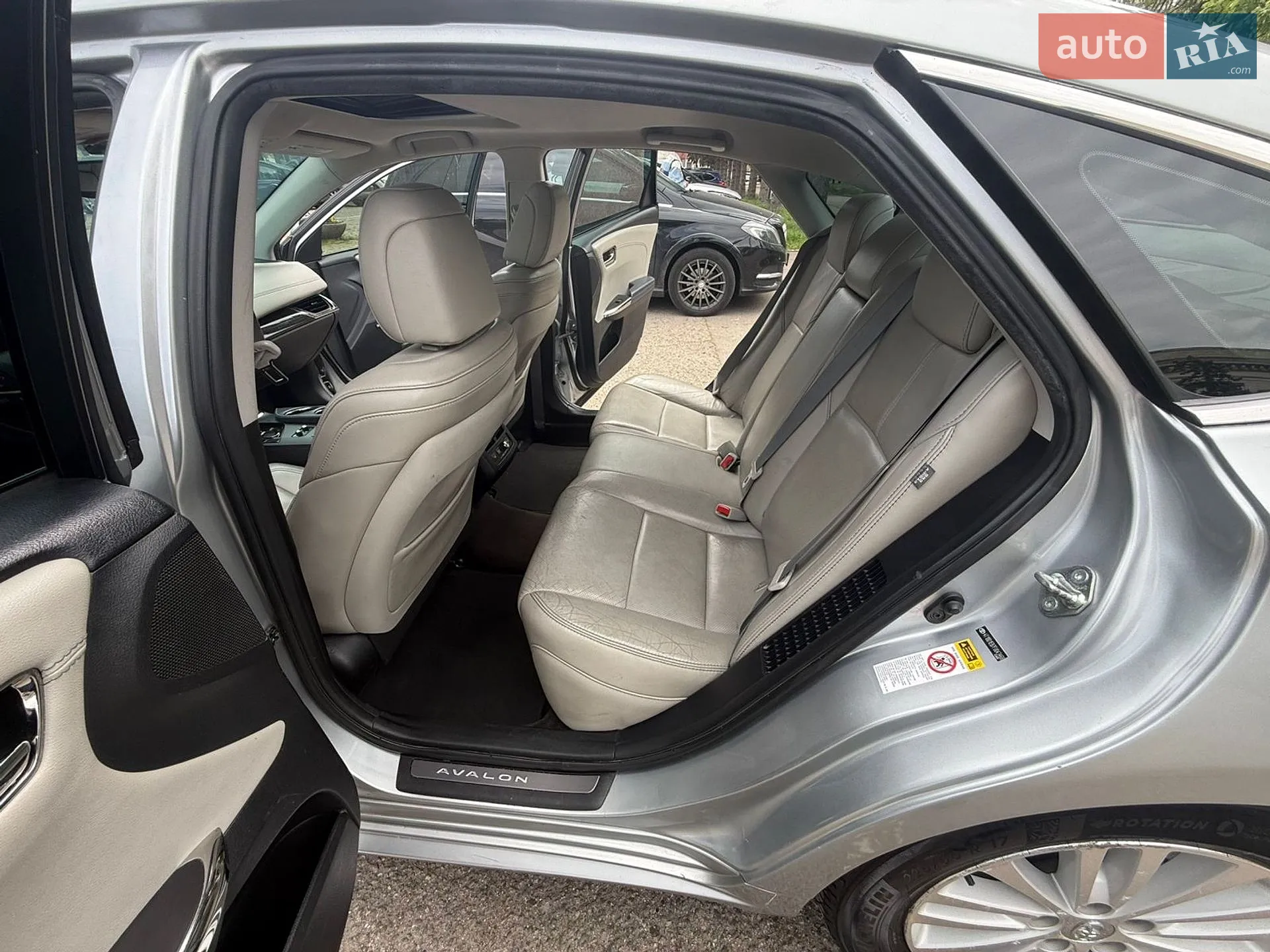 2015 Toyota Avalon - мініатюра 16