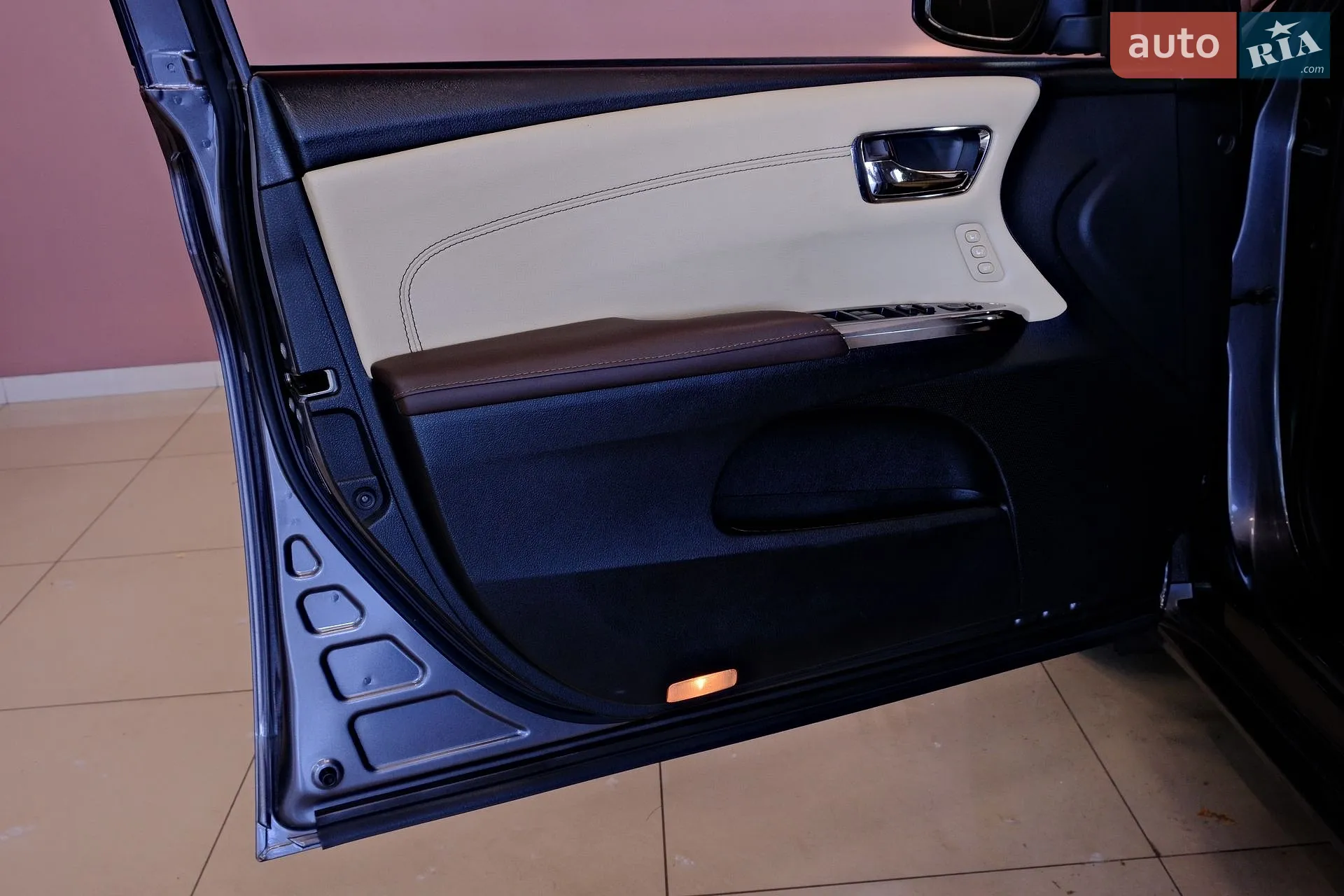 2013 Toyota Avalon - мініатюра 27