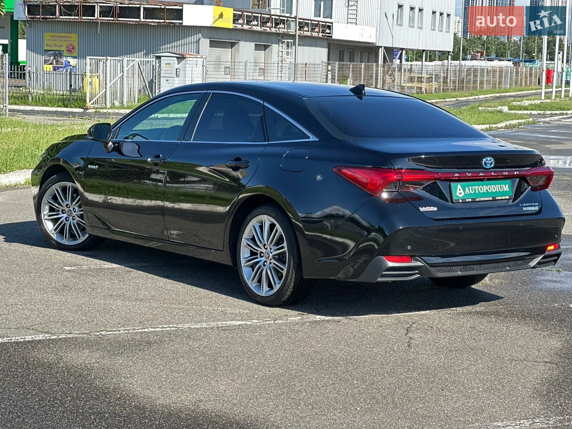 2021 Toyota Avalon - мініатюра 13