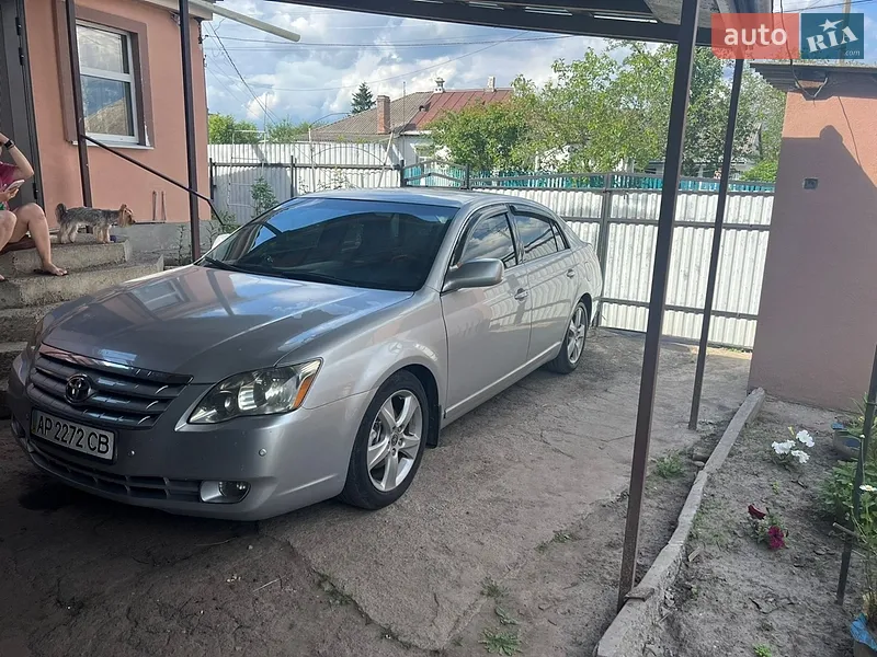 Toyota Avalon 2006