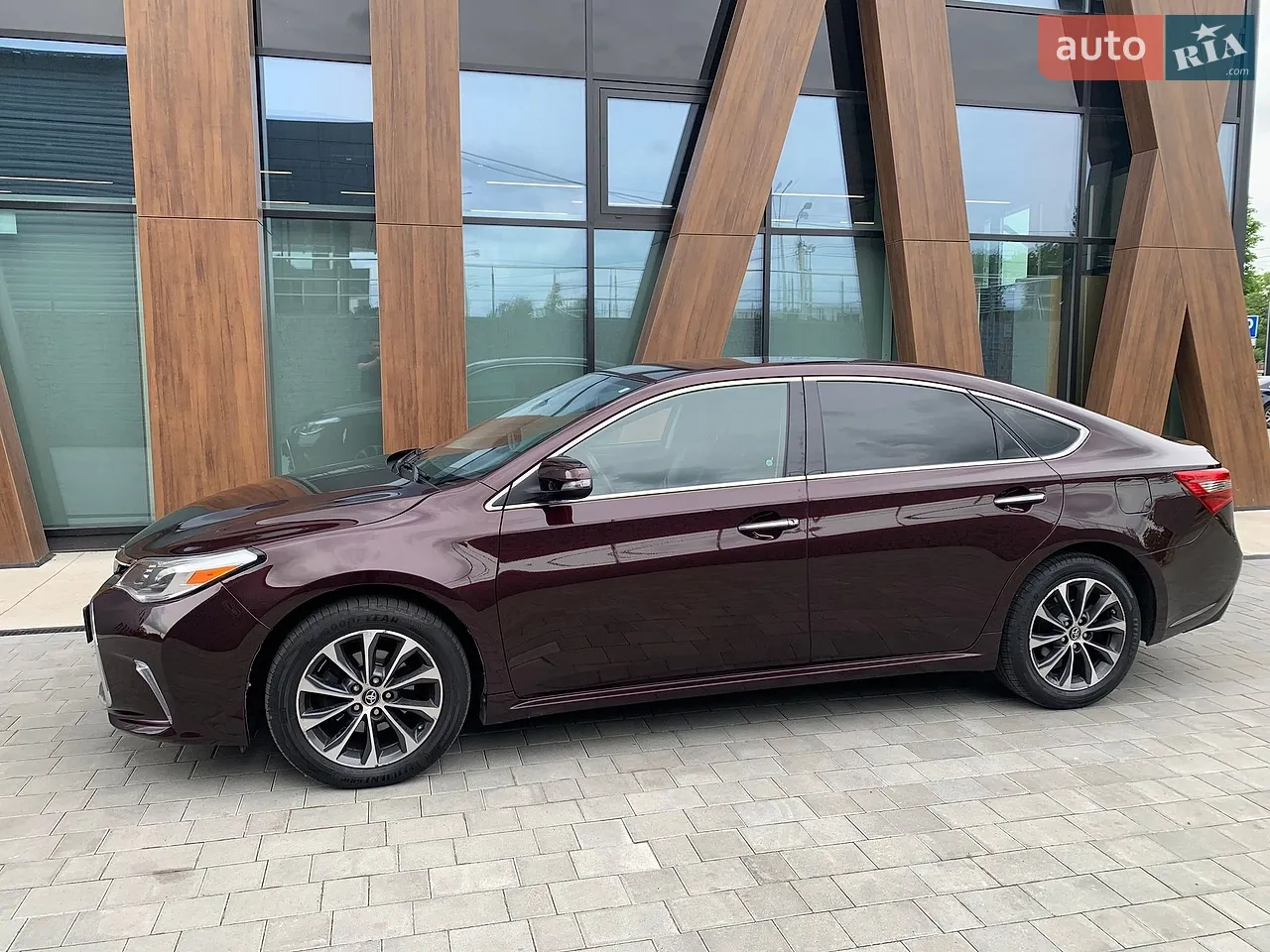 2016 Toyota Avalon - мініатюра 39