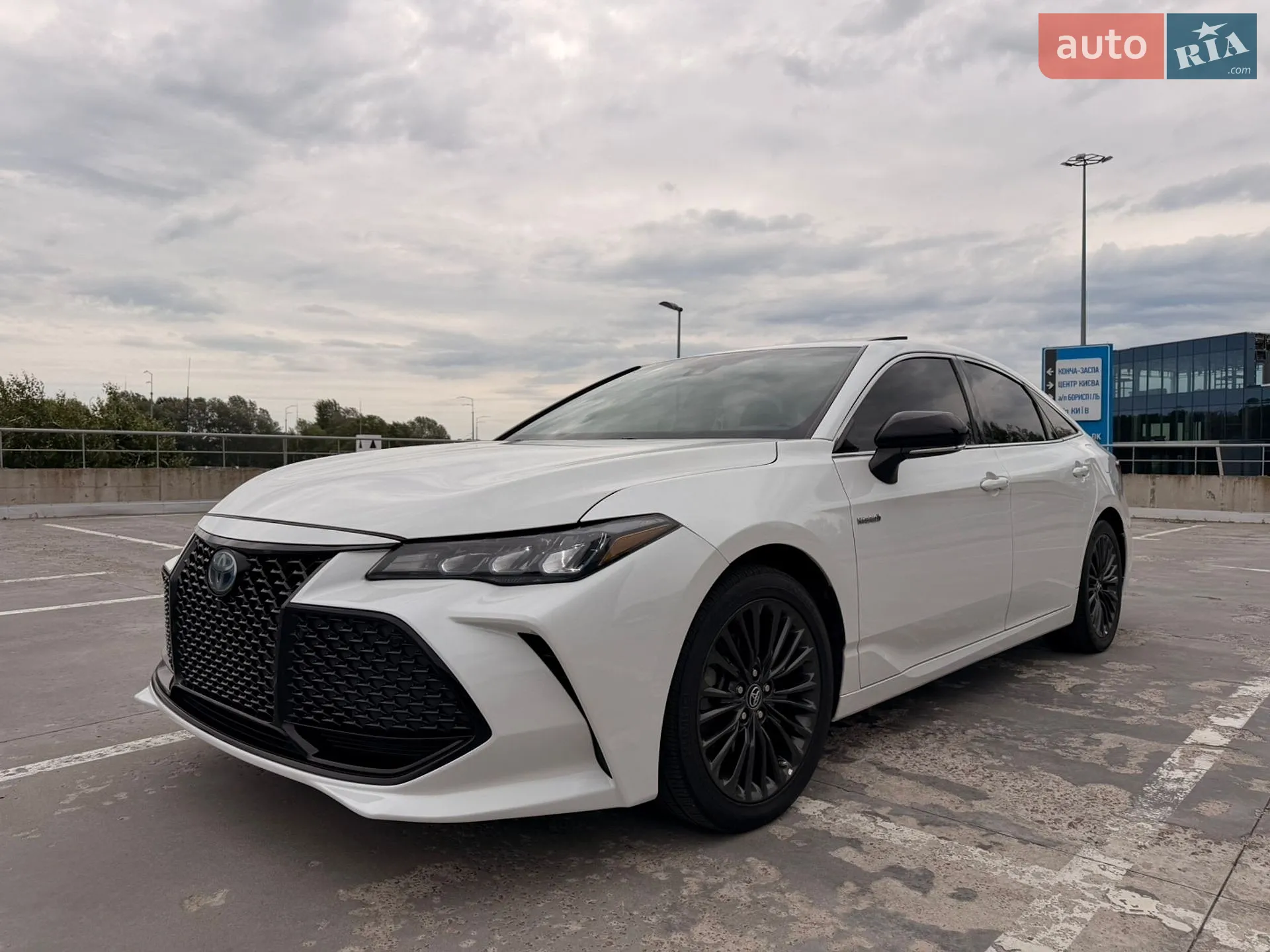 2018 Toyota Avalon - мініатюра 21