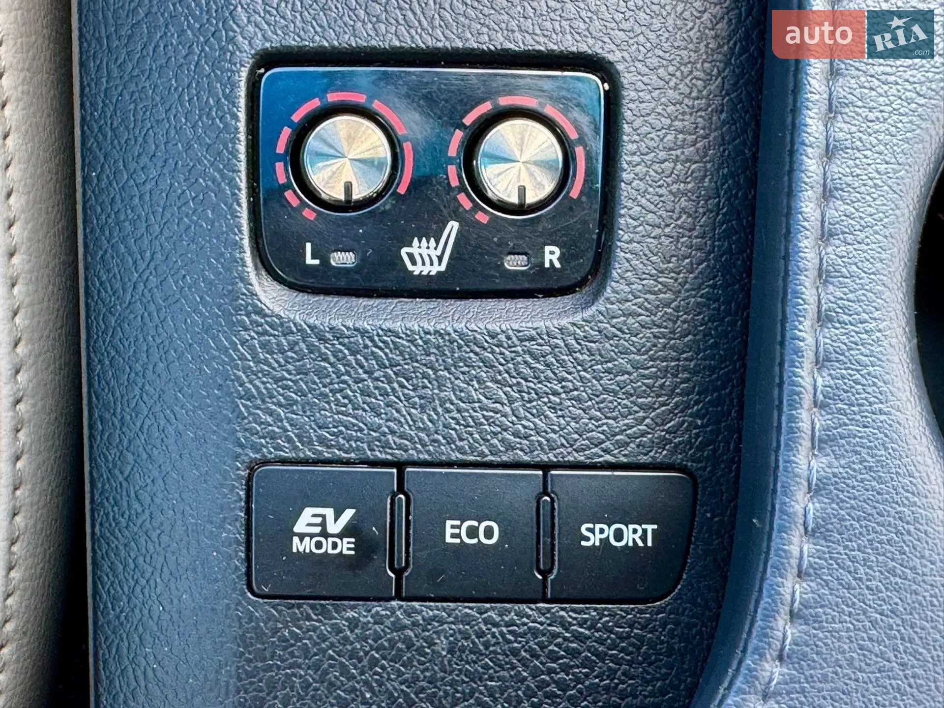 2013 Toyota Avalon - мініатюра 25