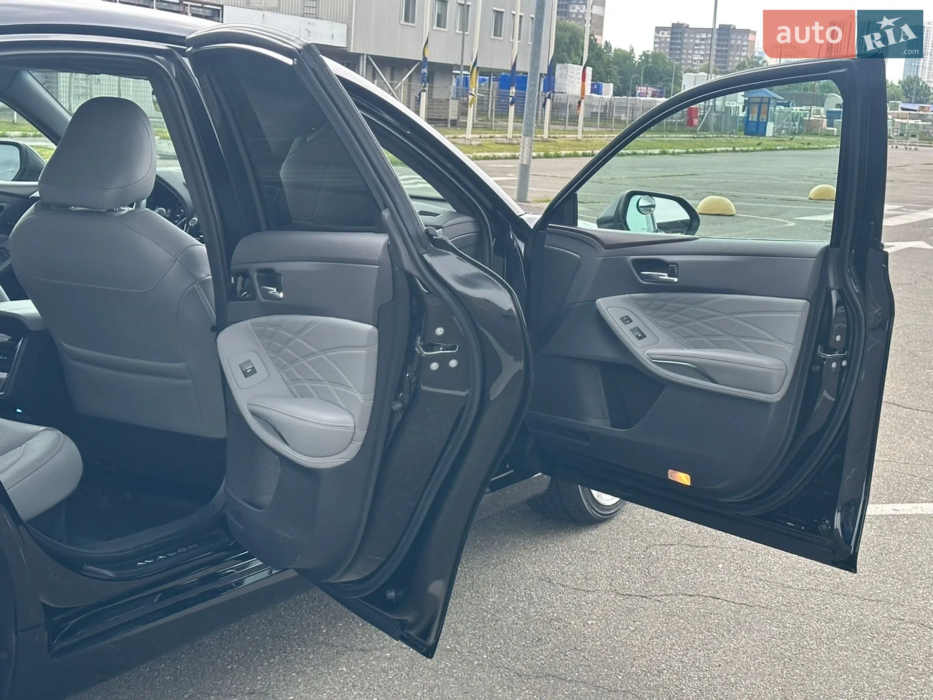2021 Toyota Avalon - мініатюра 24