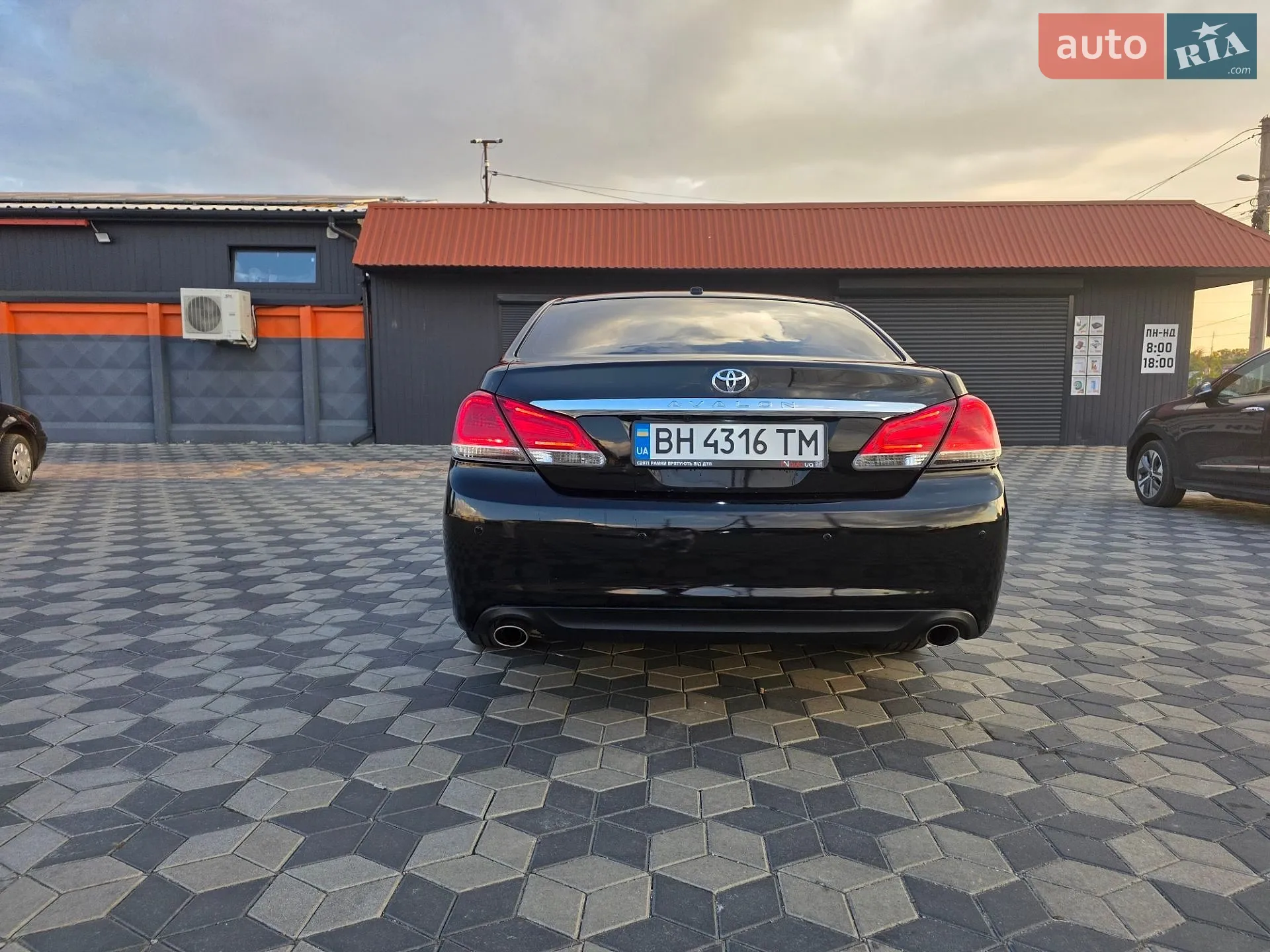 2010 Toyota Avalon - мініатюра 7
