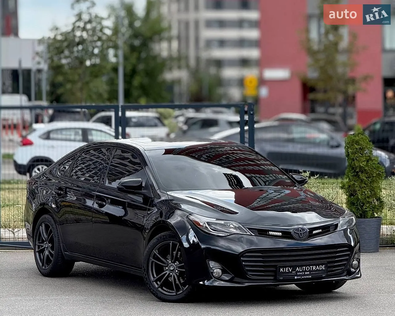 2013 Toyota Avalon - мініатюра 2