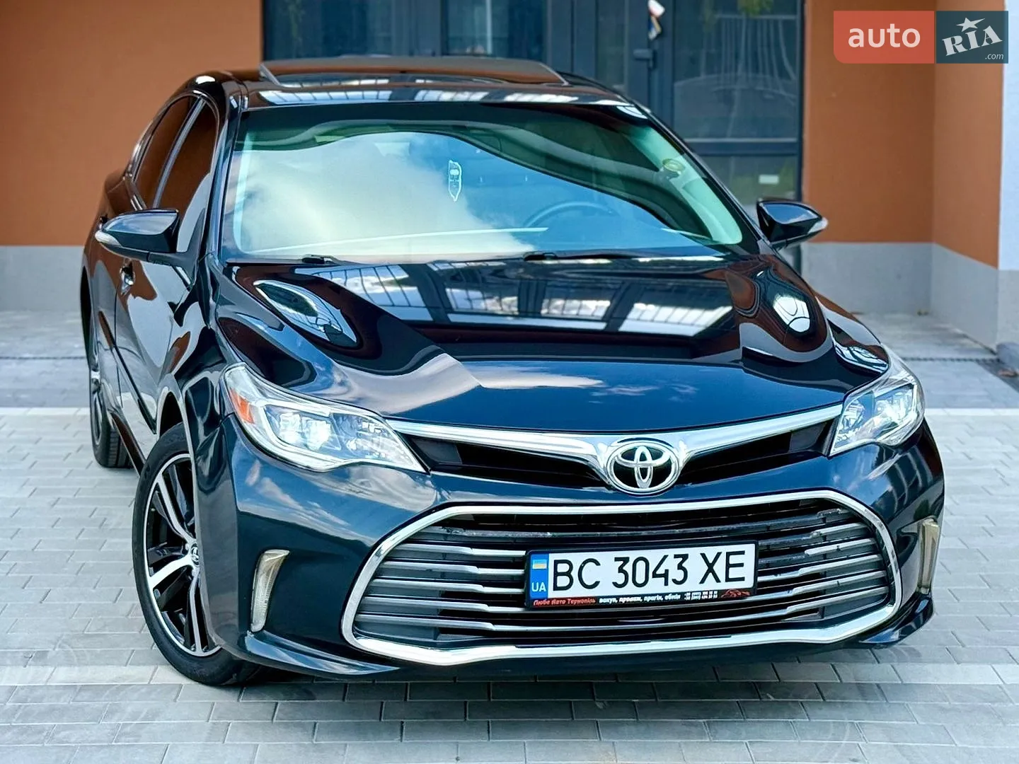 2016 Toyota Avalon - мініатюра 2