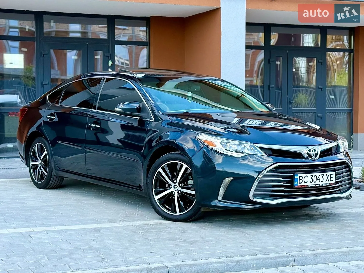 2016 Toyota Avalon - мініатюра 5