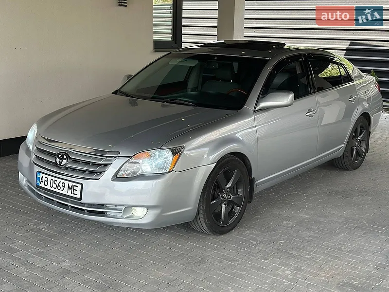 Toyota Avalon 2006