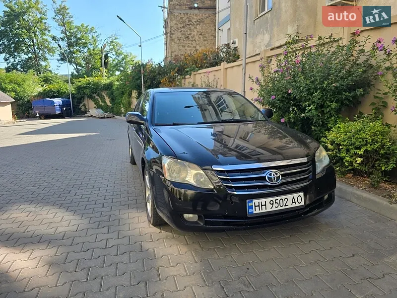 Toyota Avalon 2006