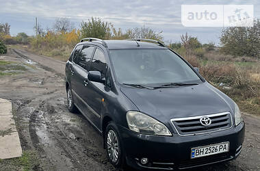 Авто бу бишкек авенсис версо
