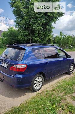 Минивэн Toyota Avensis Verso 2003 в Бердичеве