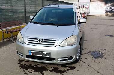 Мінівен Toyota Avensis Verso 2002 в Одесі