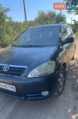 Мінівен Toyota Avensis Verso 2003 в Одесі