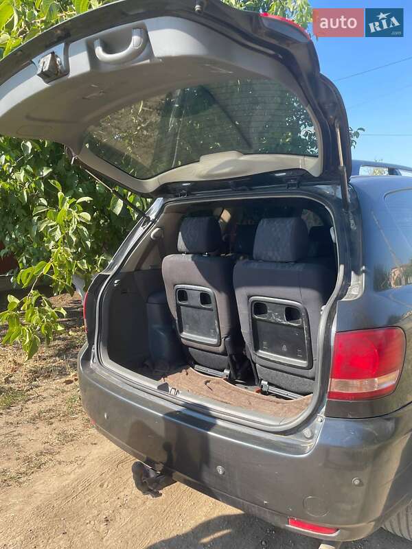 Минивэн Toyota Avensis Verso 2003 в Одессе фото 10 Минивэн Toyota Avensis Verso 2003 в Одессе