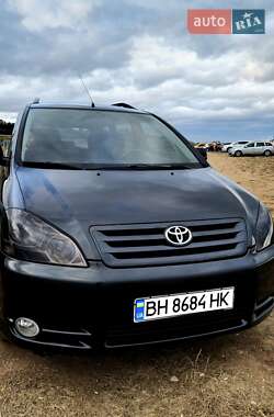 Мінівен Toyota Avensis Verso 2002 в Одесі