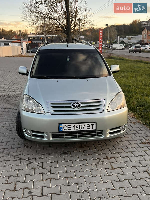 Минивэн Toyota Avensis Verso 2002 в Черновцах фото 4 Минивэн Toyota Avensis Verso 2002 в Черновцах