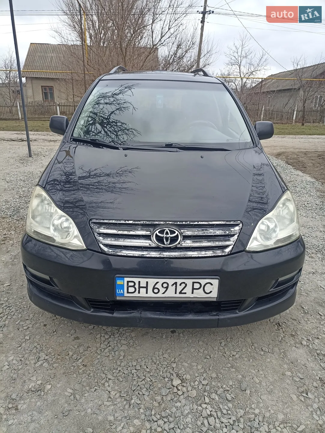 Toyota Avensis Verso 2004