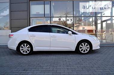 Седан Toyota Avensis 2012 в Львове