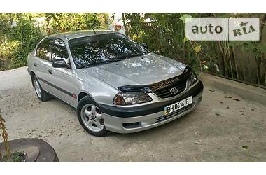 Седан Toyota Avensis 2002 в Одессе