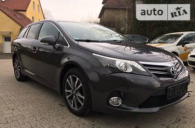 Універсал Toyota Avensis 2014 в Вінниці