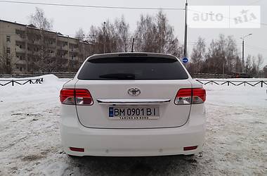 Универсал Toyota Avensis 2012 в Сумах