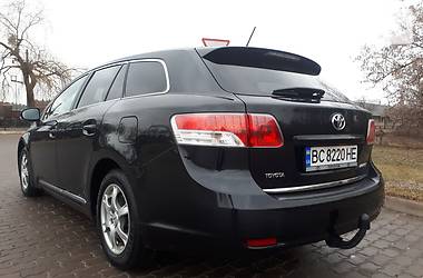  Toyota Avensis 2011 в Бродах