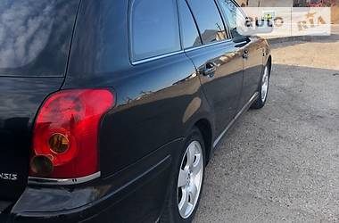 Універсал Toyota Avensis 2004 в Самборі