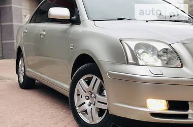 Седан Toyota Avensis 2006 в Ивано-Франковске