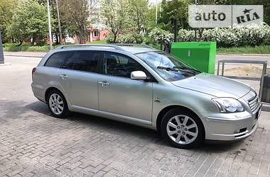 Универсал Toyota Avensis 2006 в Тернополе