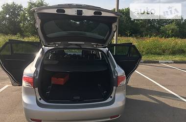 Універсал Toyota Avensis 2010 в 