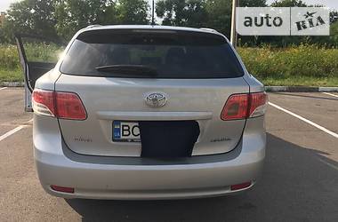 Універсал Toyota Avensis 2010 в 