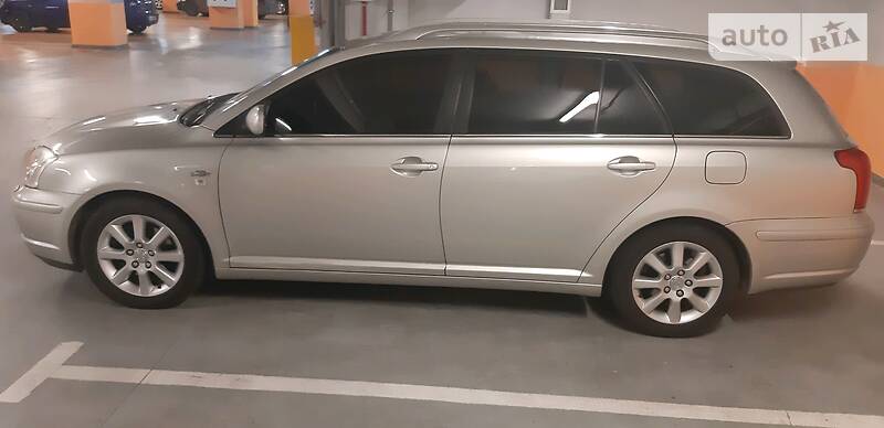 Универсал Toyota Avensis 2005 в Запорожье