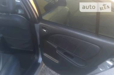 Седан Toyota Avensis 2001 в 
