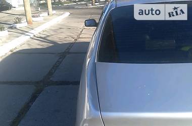 Седан Toyota Avensis 2001 в 