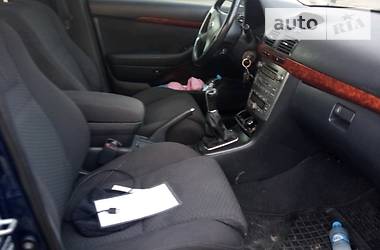 Універсал Toyota Avensis 2004 в 