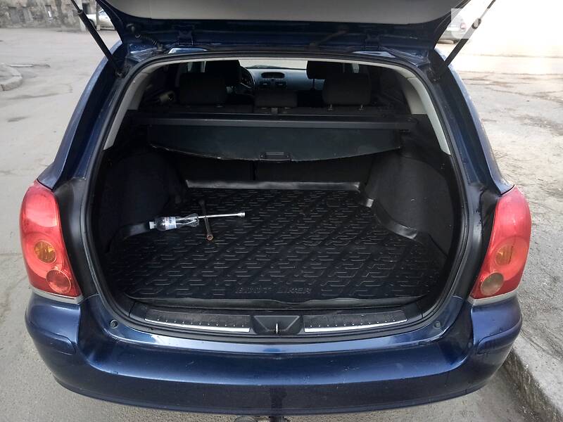 Универсал Toyota Avensis 2004 в Одессе фото 13 Универсал Toyota Avensis 2004 в Одессе
