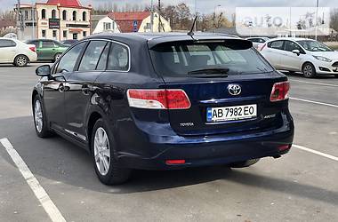 Універсал Toyota Avensis 2010 в 