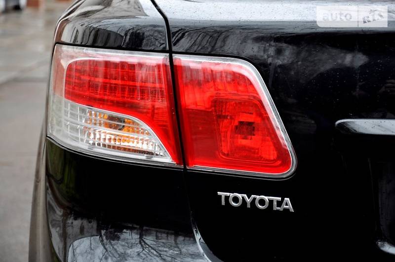 Седан Toyota Avensis 2012 в Киеве фото 20 Седан Toyota Avensis 2012 в Киеве
