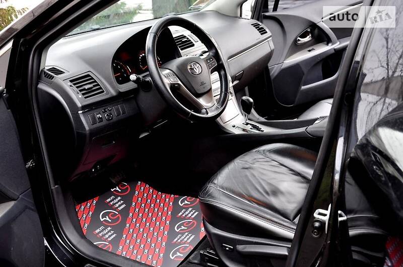 Седан Toyota Avensis 2012 в Киеве фото 26 Седан Toyota Avensis 2012 в Киеве